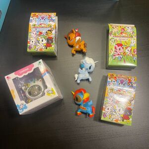 Tokidoki Vinyl Character Lot of 4 Series 3/4 Blind Box + Carina Figure w/ Box
